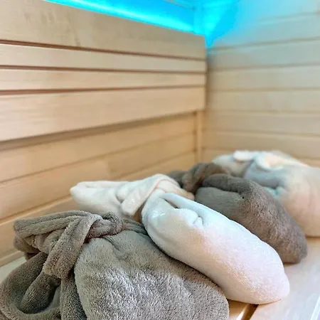 Duenenhaus De Dueuen Sess Apartmán *